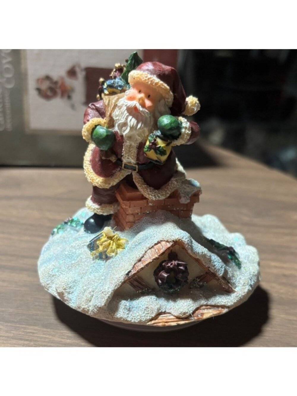 Holiday Time Resin Santa on Rooftop Decorative Candle Jar Cover Vintage 2002